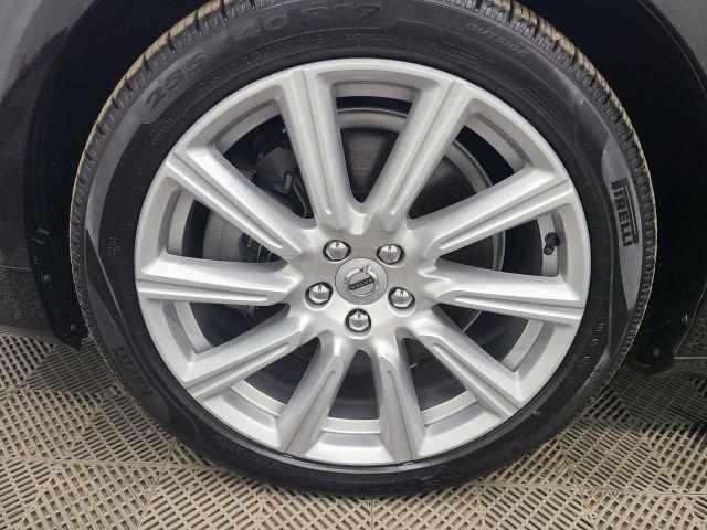 used 2018 Volvo S90 Recharge Plug-In Hybrid car, priced at $26,995