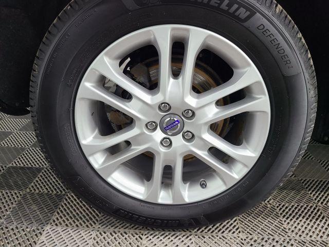 used 2015 Volvo XC60 car, priced at $10,995