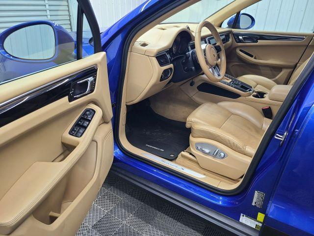 used 2015 Porsche Macan car, priced at $19,888