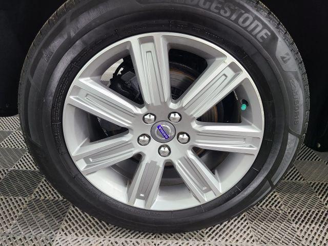 used 2016 Volvo XC60 car, priced at $15,995