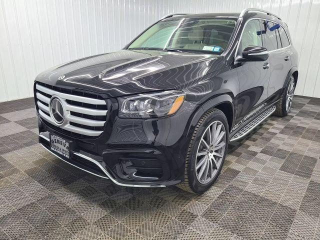 used 2024 Mercedes-Benz GLS 580 car, priced at $110,995