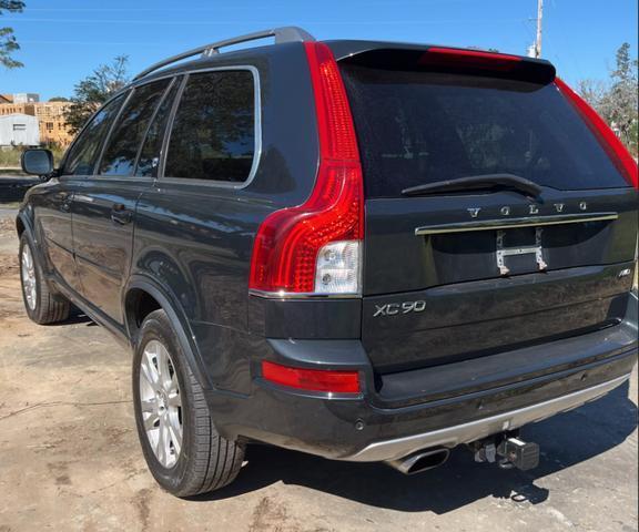 used 2014 Volvo XC90 car, priced at $12,995