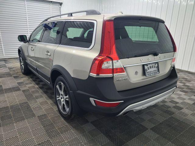 used 2015 Volvo XC70 car, priced at $14,995