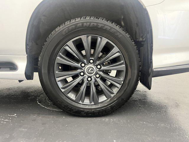 used 2023 Lexus GX 460 car, priced at $55,900
