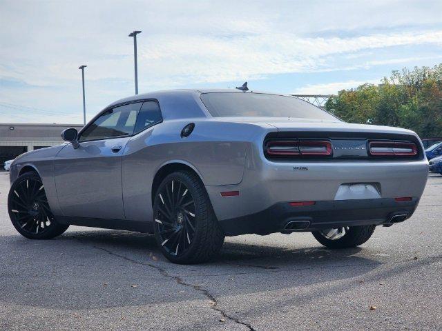 used 2016 Dodge Challenger car