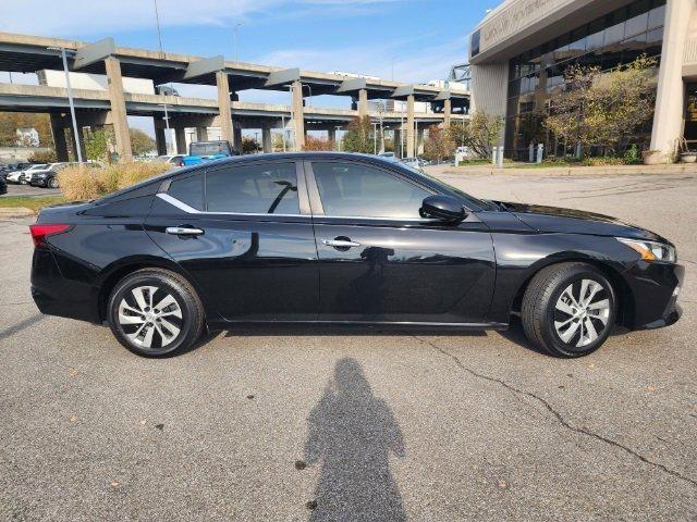 used 2019 Nissan Altima car