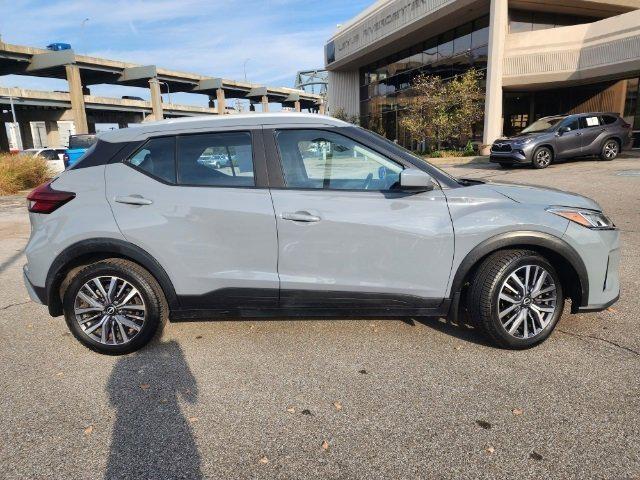 used 2022 Nissan Kicks car