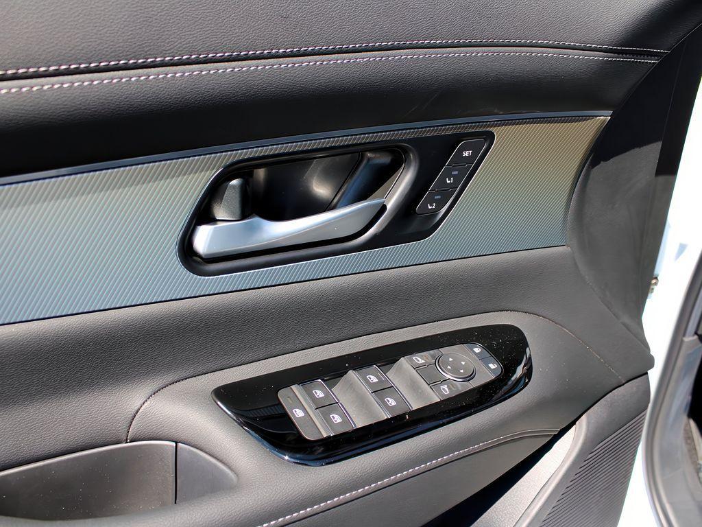 new 2025 Nissan Murano car, priced at $49,805