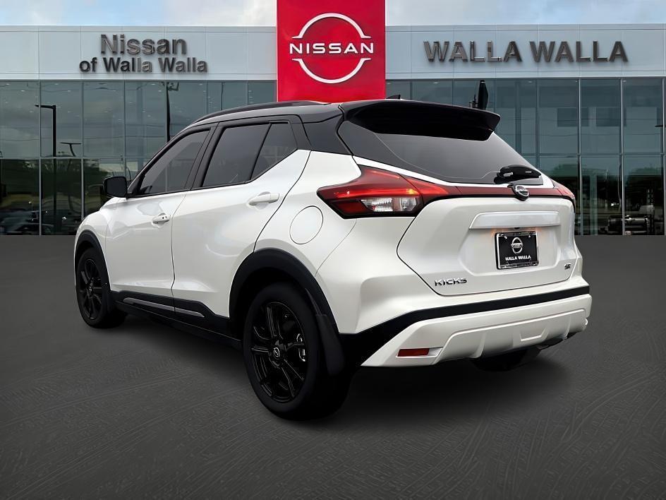 new 2025 Nissan Kicks car, priced at $29,940