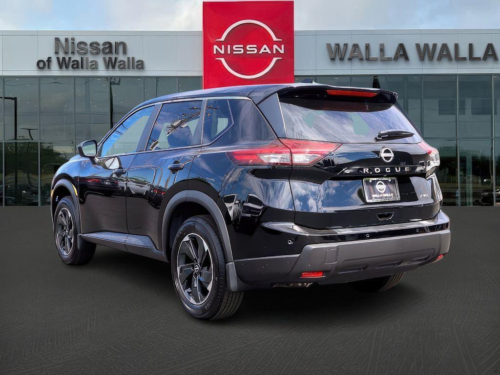 new 2025 Nissan Rogue car, priced at $33,277