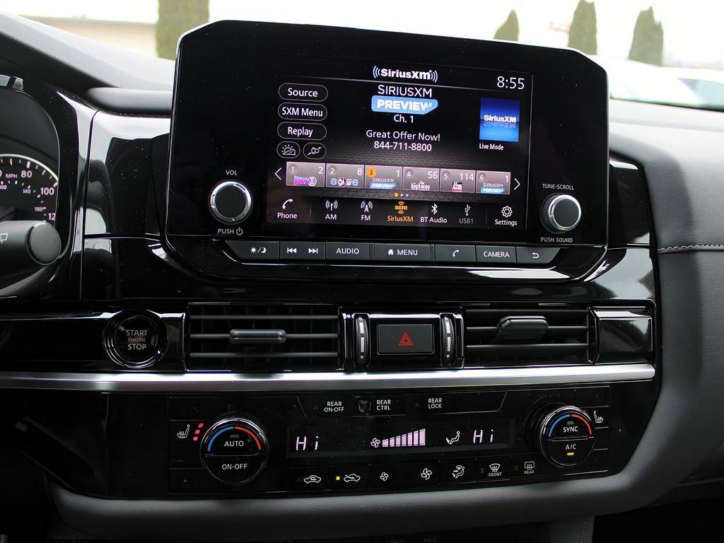 new 2025 Nissan Pathfinder car, priced at $46,350