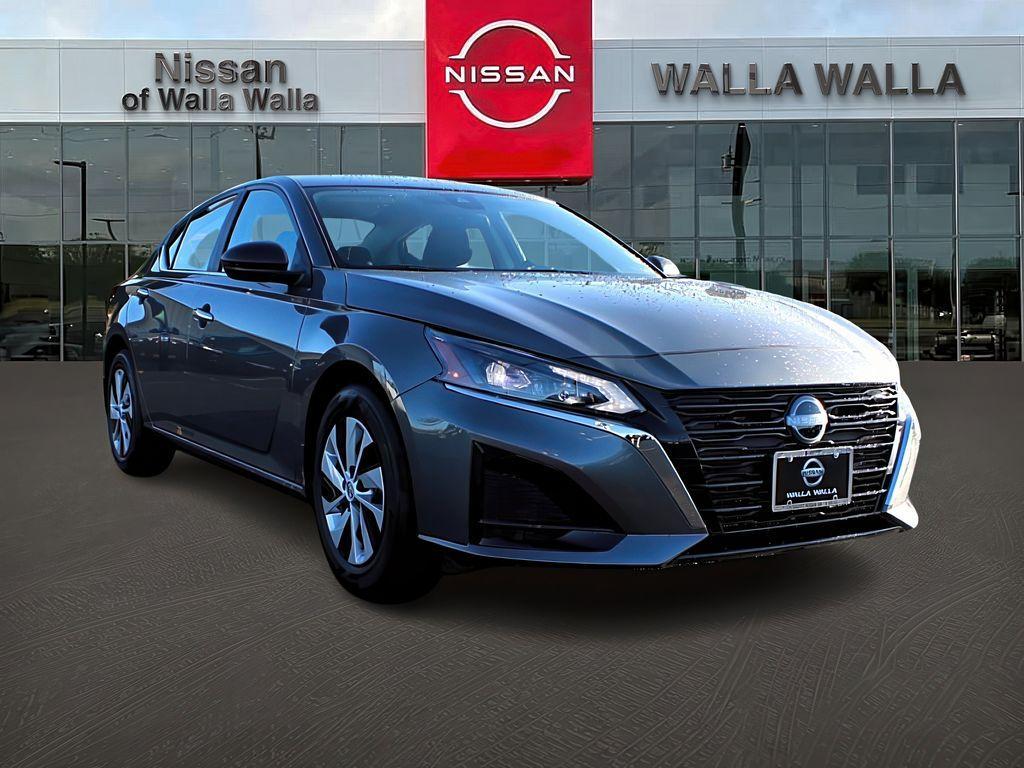 new 2025 Nissan Altima car, priced at $28,499