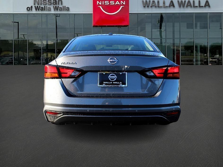 new 2025 Nissan Altima car, priced at $28,499