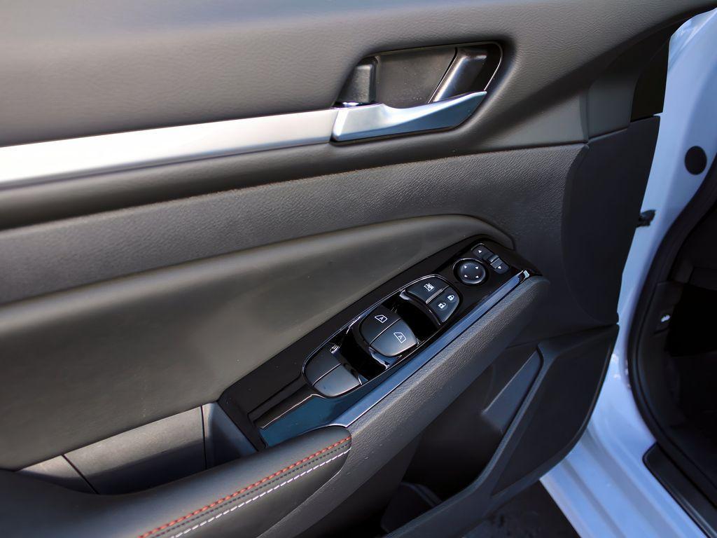 new 2025 Nissan Altima car, priced at $33,999