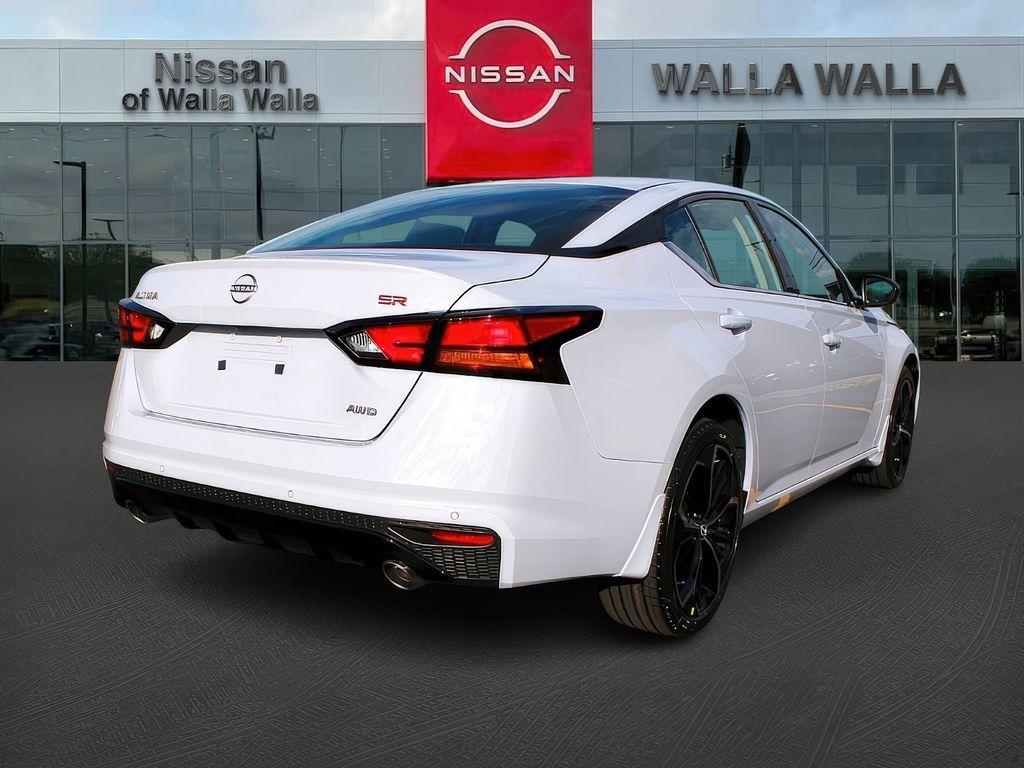 new 2025 Nissan Altima car, priced at $33,999