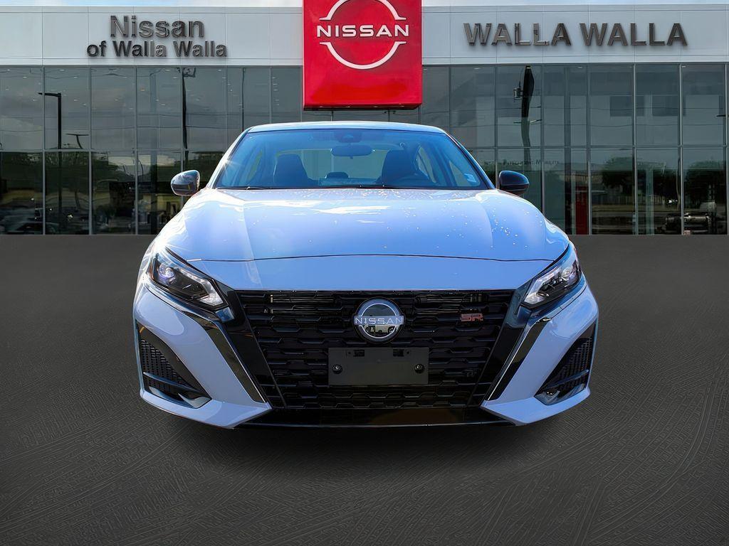 new 2025 Nissan Altima car, priced at $33,999