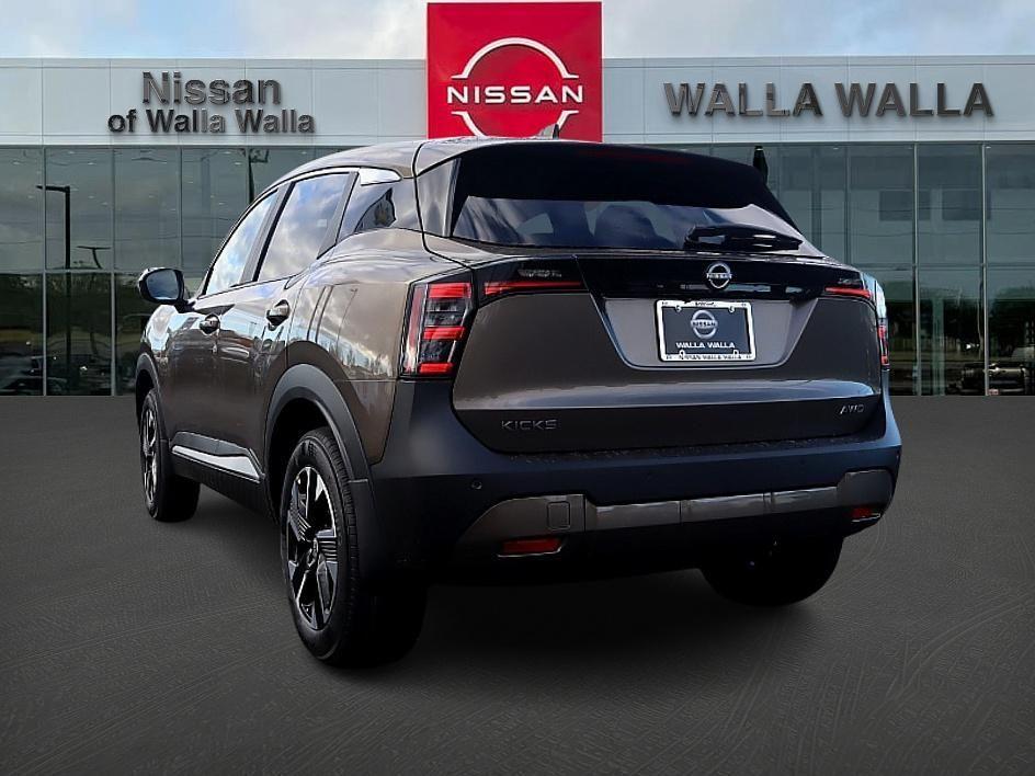 new 2025 Nissan Kicks car, priced at $27,097