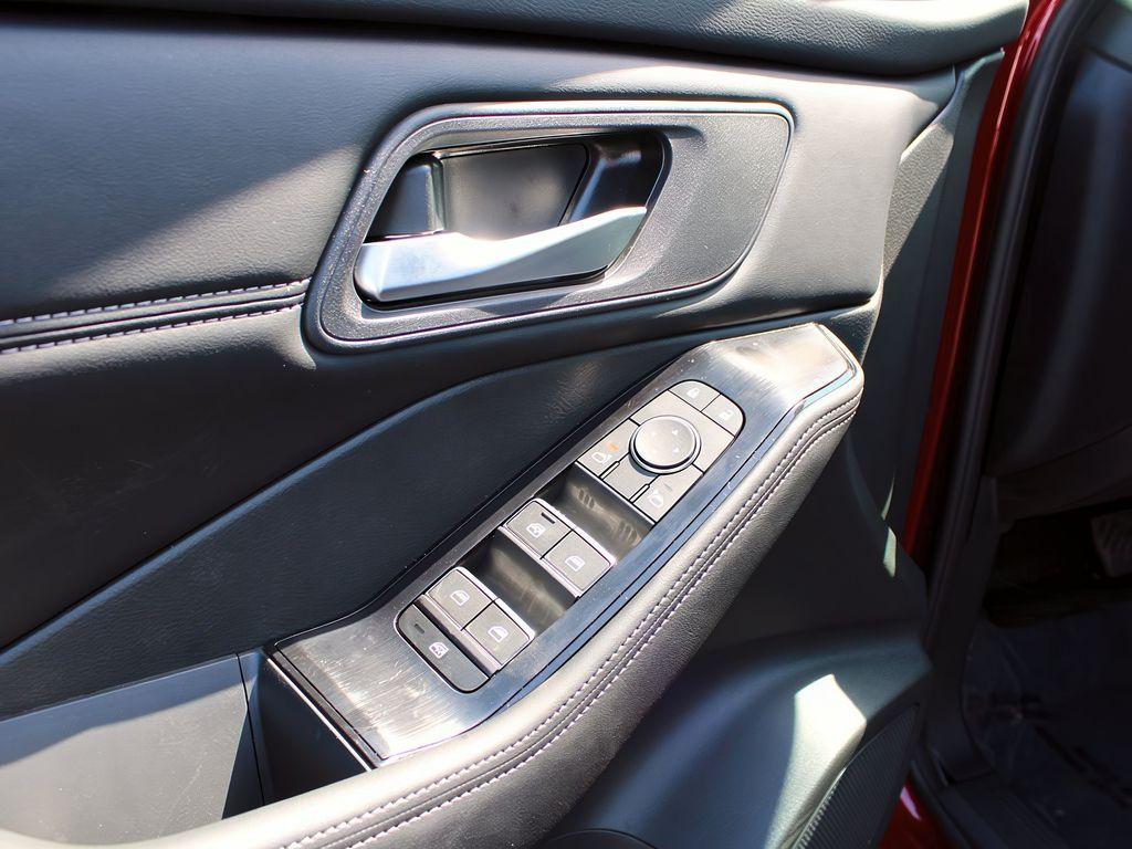 new 2025 Nissan Rogue car, priced at $39,997