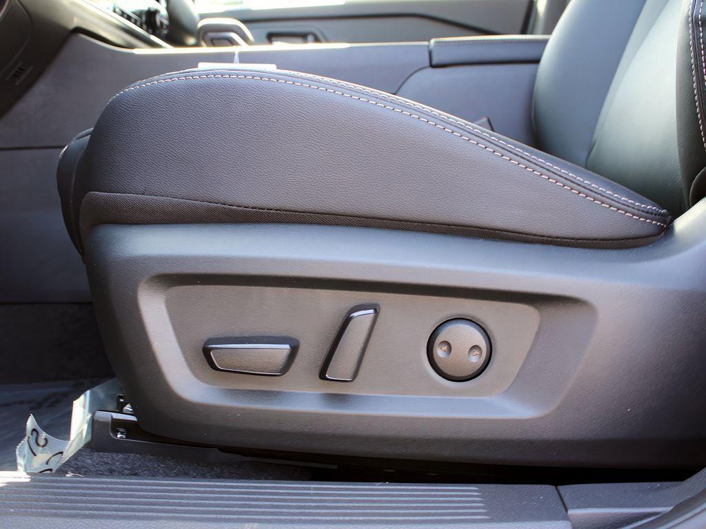 new 2025 Nissan Rogue car, priced at $39,997