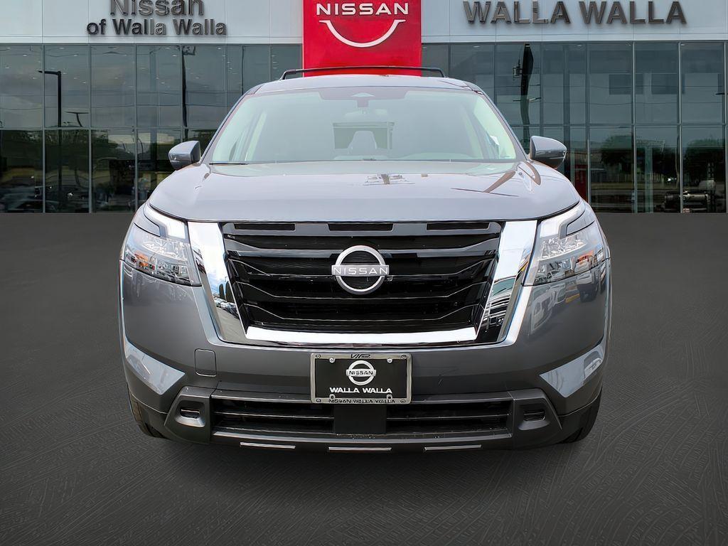 new 2025 Nissan Pathfinder car, priced at $46,535