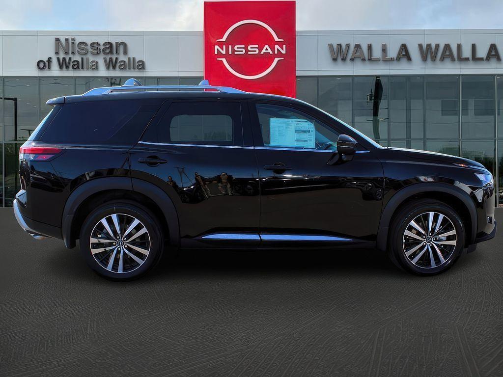 new 2025 Nissan Pathfinder car, priced at $55,115