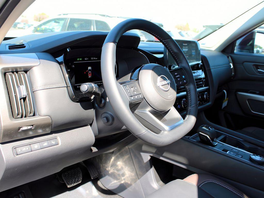 new 2025 Nissan Pathfinder car, priced at $55,115