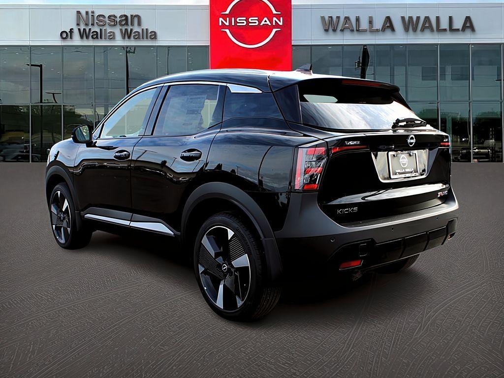 new 2025 Nissan Kicks car, priced at $31,997