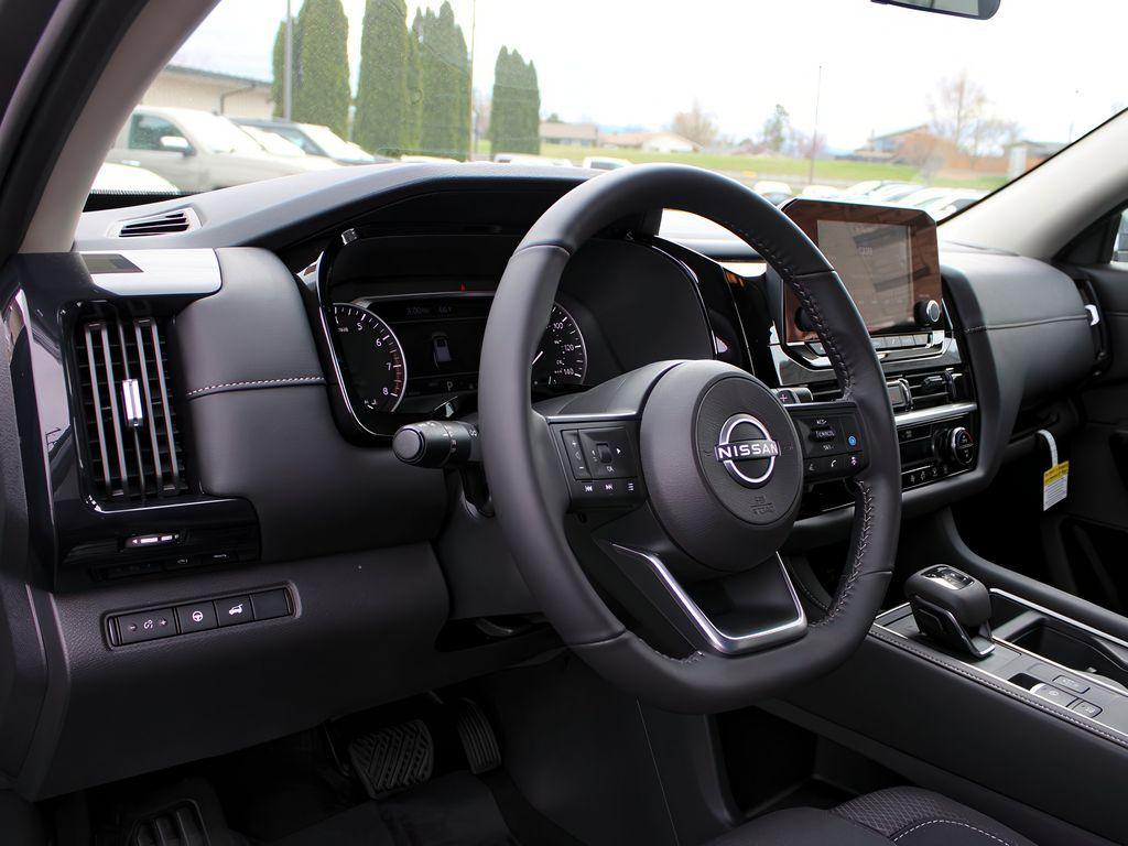 new 2025 Nissan Pathfinder car, priced at $46,905