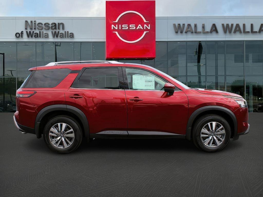 new 2025 Nissan Pathfinder car, priced at $47,425