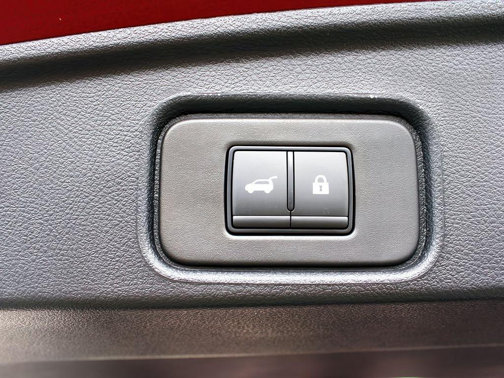 new 2025 Nissan Pathfinder car, priced at $47,425