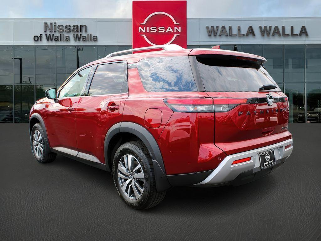 new 2025 Nissan Pathfinder car, priced at $47,425