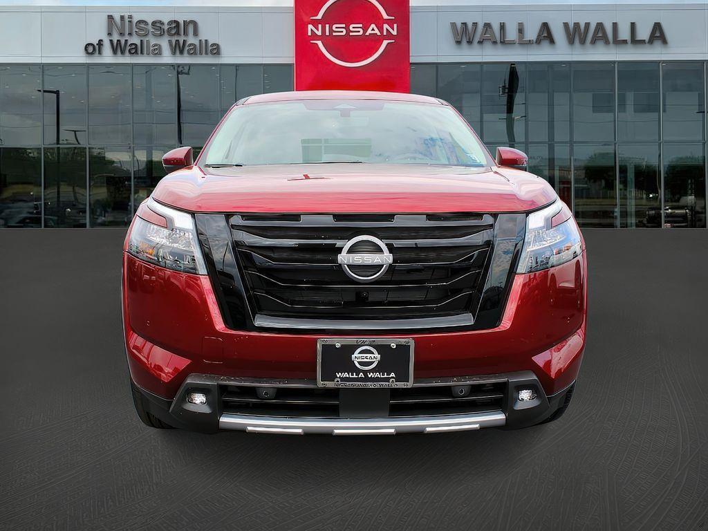 new 2025 Nissan Pathfinder car, priced at $47,425