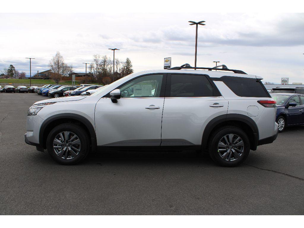 new 2025 Nissan Pathfinder car, priced at $46,930