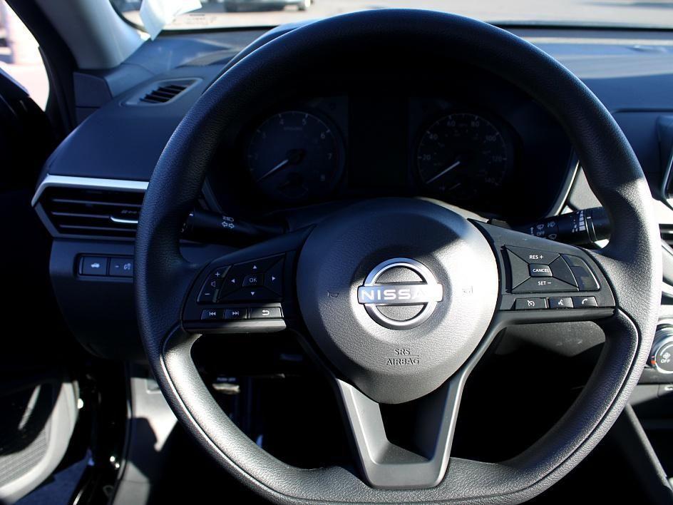 new 2025 Nissan Altima car, priced at $28,505