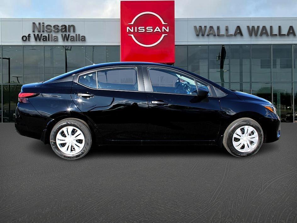 new 2025 Nissan Versa car, priced at $22,399