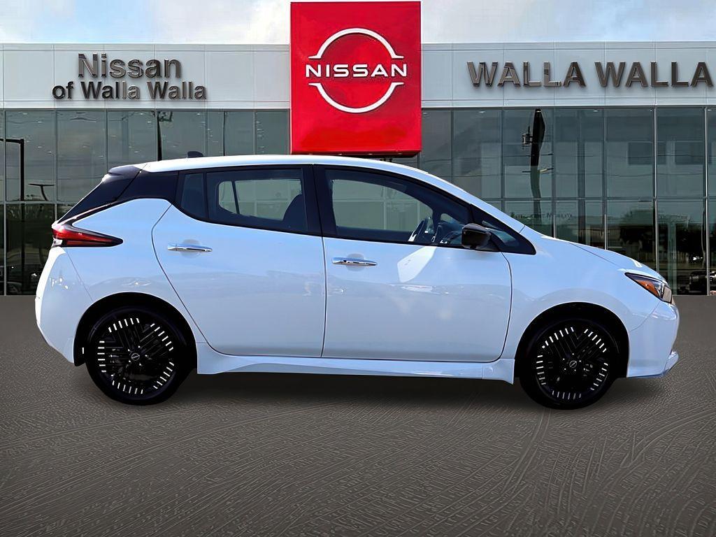 new 2025 Nissan Leaf car, priced at $34,997