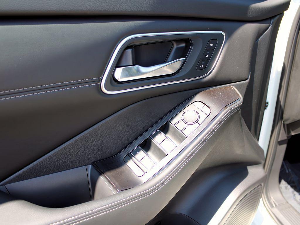 new 2025 Nissan Rogue car, priced at $47,998
