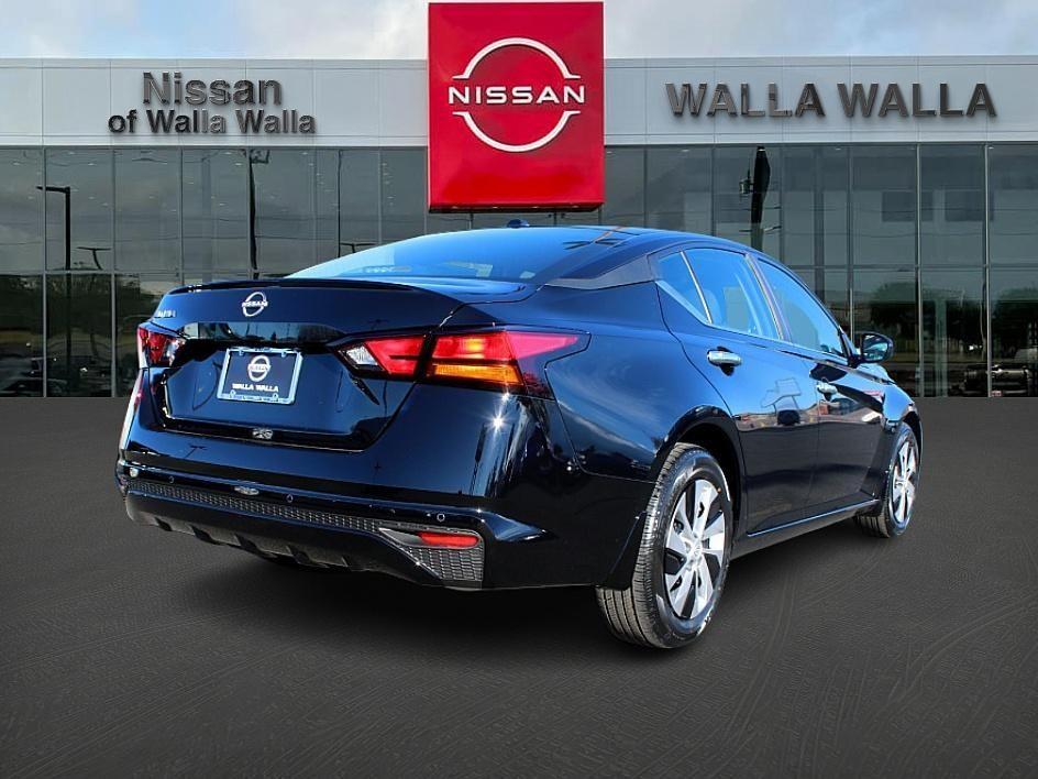 new 2025 Nissan Altima car, priced at $28,750