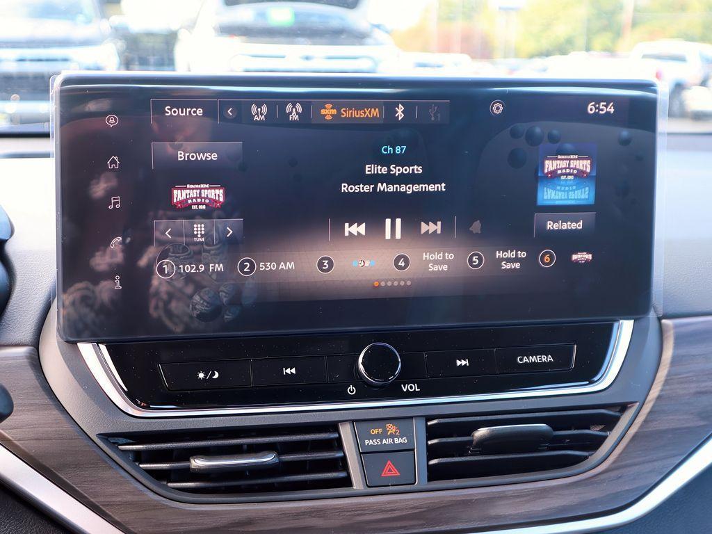 new 2025 Nissan Altima car, priced at $29,999