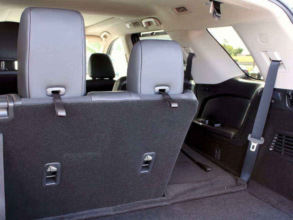 new 2025 Nissan Pathfinder car, priced at $50,005