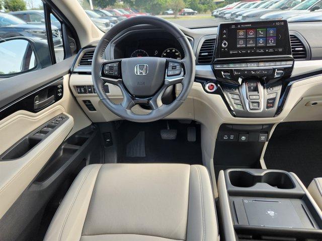 used 2025 Honda Odyssey car, priced at $46,498