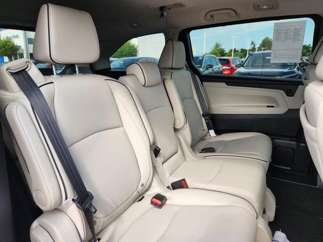 used 2025 Honda Odyssey car, priced at $46,498