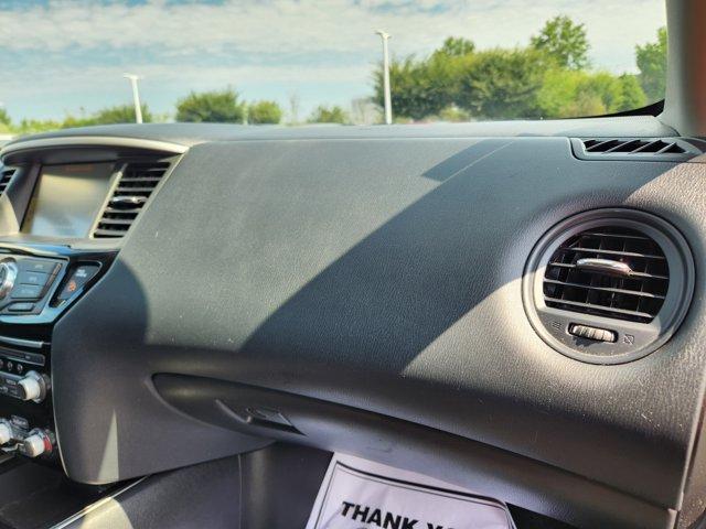 used 2020 Nissan Pathfinder car, priced at $14,995