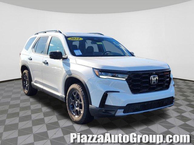 used 2024 Honda Pilot car, priced at $45,598