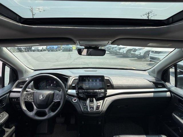 used 2024 Honda Odyssey car, priced at $38,998