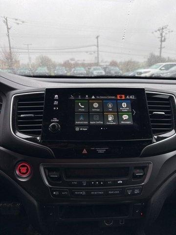 used 2022 Honda Pilot car, priced at $28,898