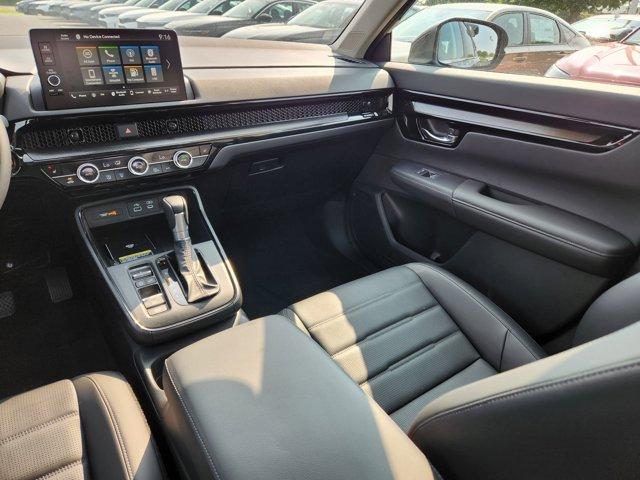 used 2025 Honda CR-V car, priced at $35,998