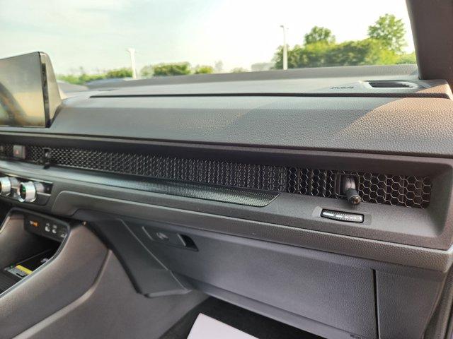 used 2025 Honda CR-V Hybrid car, priced at $38,998