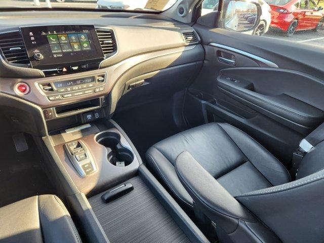 used 2022 Honda Pilot car, priced at $29,498