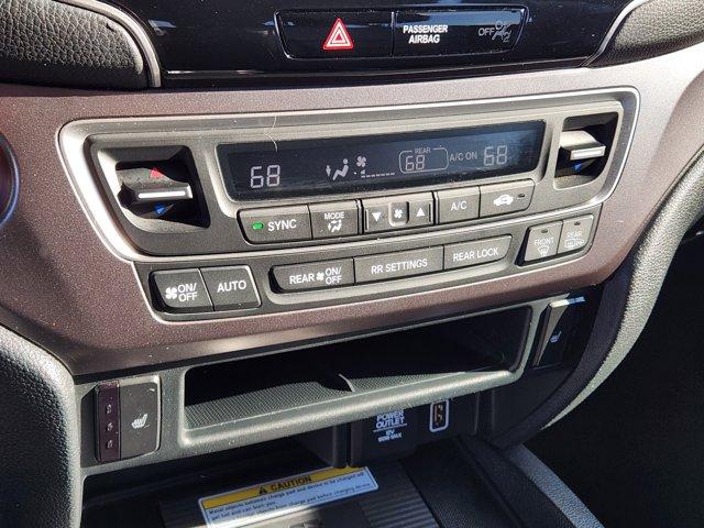 used 2022 Honda Pilot car, priced at $29,498